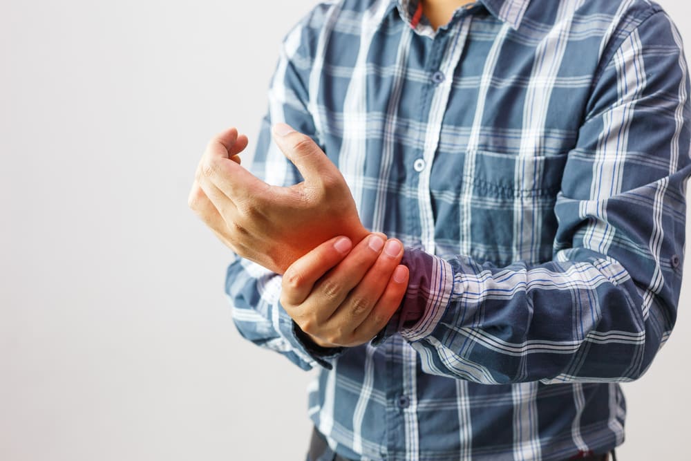How People are Using CBD for Arthritis & Joint Pain